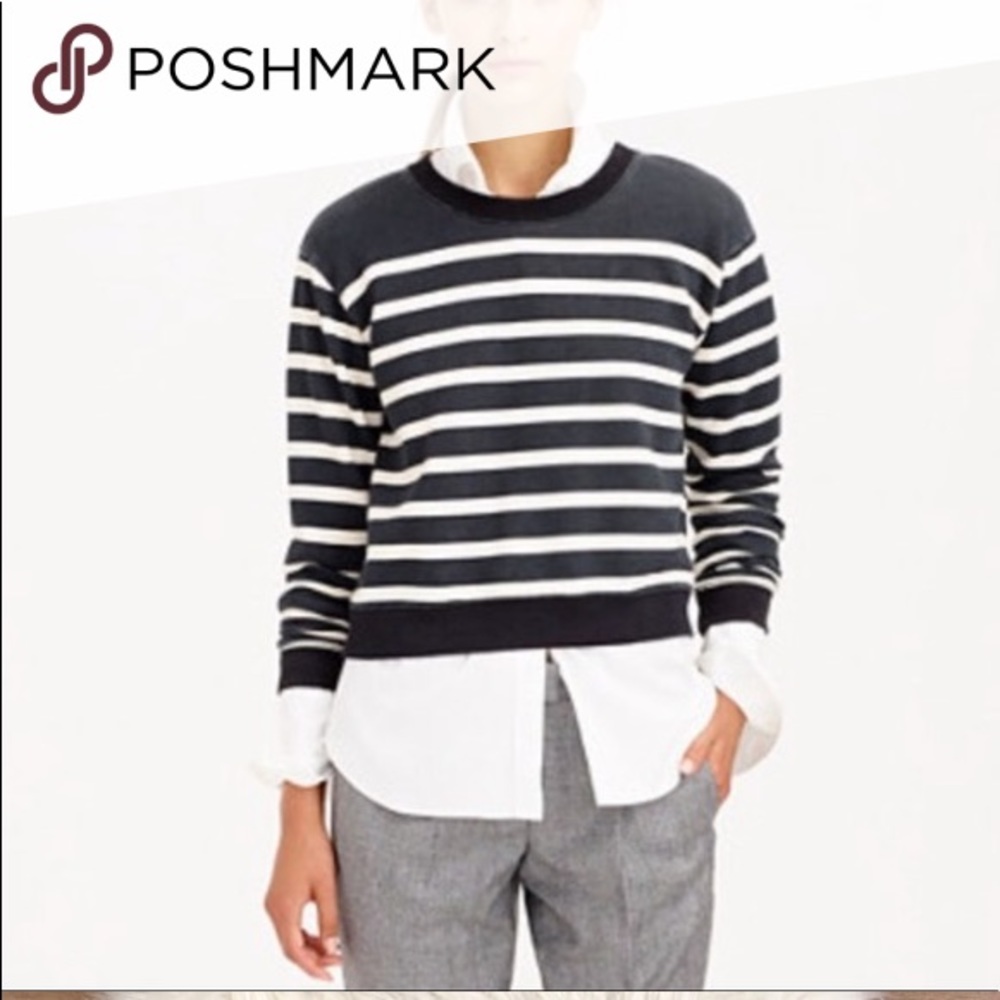 J Crew gray & white cropped long sleeved sweater